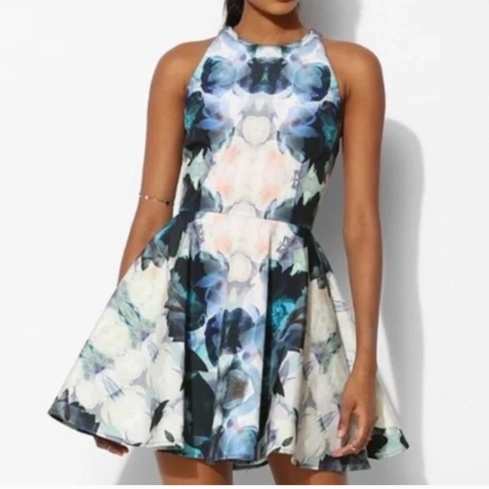 KEEPSAKE the Label, the Echo Dress in Geo Floral Print
